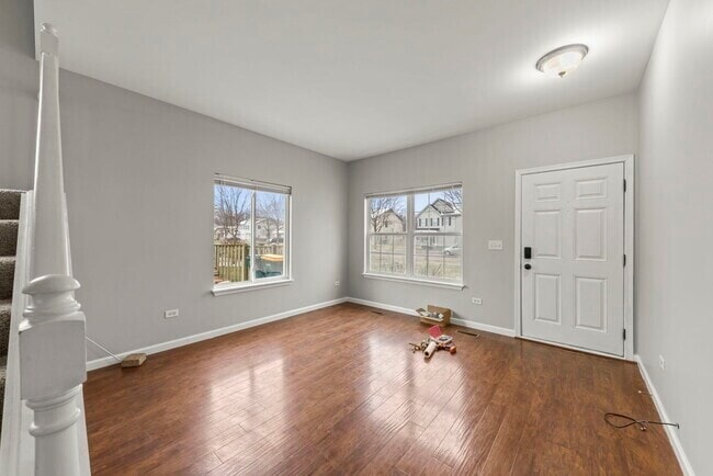 2817 Hoffman St in Plano, IL - Building Photo - Building Photo