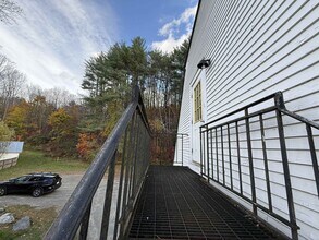 21 VT-121 in Grafton, VT - Building Photo - Building Photo