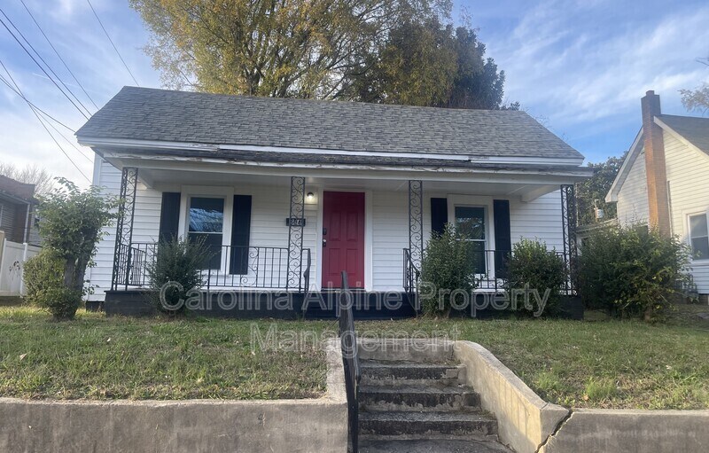 804 S Jackson St in Salisbury, NC - Building Photo