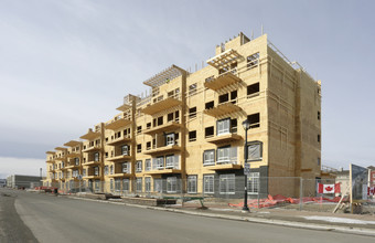 Grand Avenue Village in Cochrane, AB - Building Photo - Building Photo