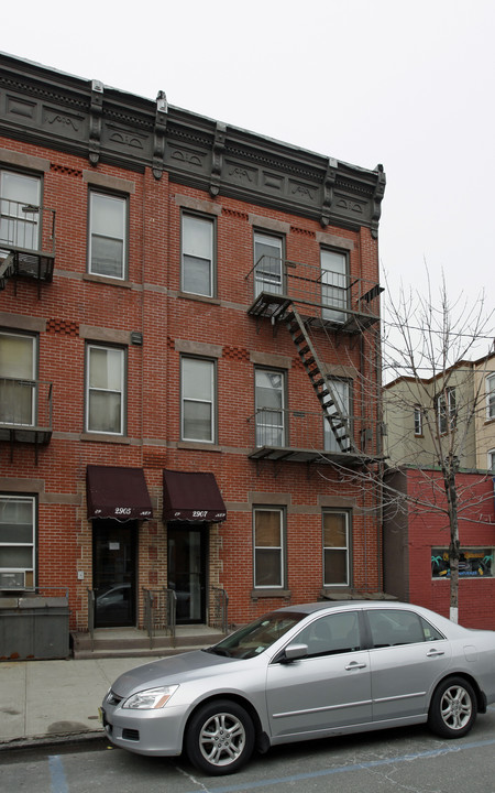 2907 New York Ave in Union City, NJ - Building Photo