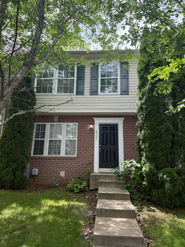 property at 4707 Coralberry Ct