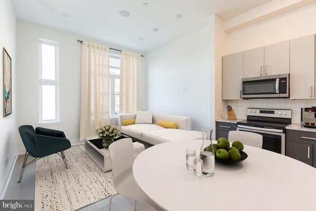 property at 1339 N Marston St