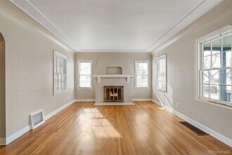 1321 E Monument St in Colorado Springs, CO - Building Photo - Building Photo