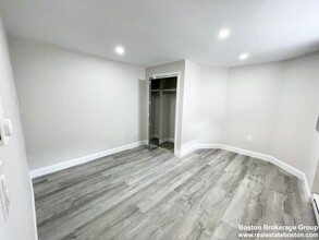 2 Holden St, Unit 2 in Boston, MA - Building Photo - Building Photo