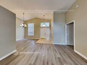 13036 Meadowbreeze Dr in Wellington, FL - Building Photo - Building Photo