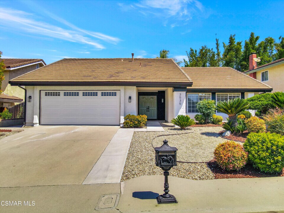 3535 Storm Cloud St in Thousand Oaks, CA - Building Photo