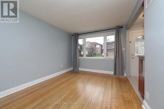 11 Adair Rd in Toronto, ON - Building Photo - Building Photo