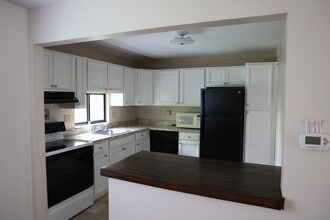 3164 Cheltenham Ct in Gibsonia, PA - Building Photo - Building Photo