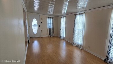 135 Blue Lake Pl in Cocoa, FL - Building Photo - Building Photo