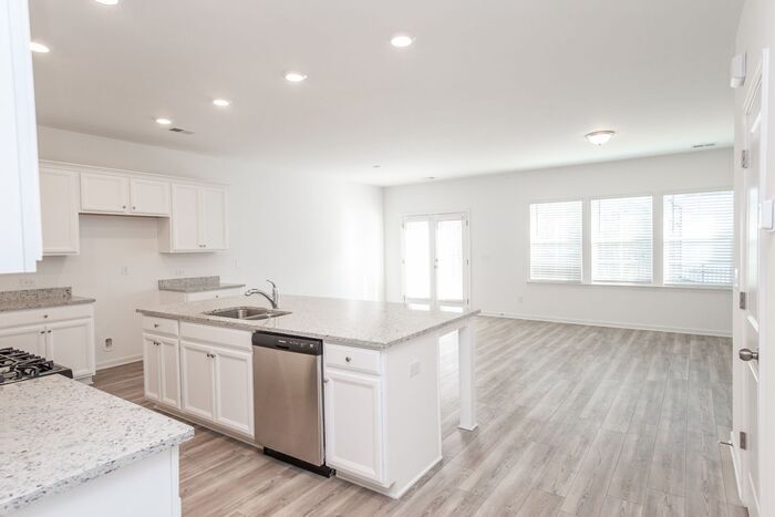 2961 Thames Willow Wy in Johns Creek, GA - Building Photo