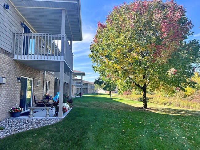 Highland Springs in De Pere, WI - Foto de edificio - Building Photo