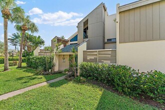 1605 S US Hwy 1 in Jupiter, FL - Foto de edificio - Building Photo