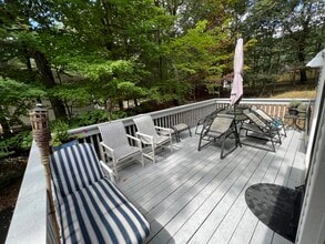 368 Upper Wild Acrs Dr in Dingmans Ferry, PA - Building Photo - Building Photo