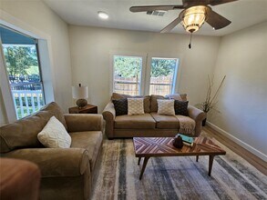 3126 Ohio St in Baytown, TX - Building Photo - Building Photo