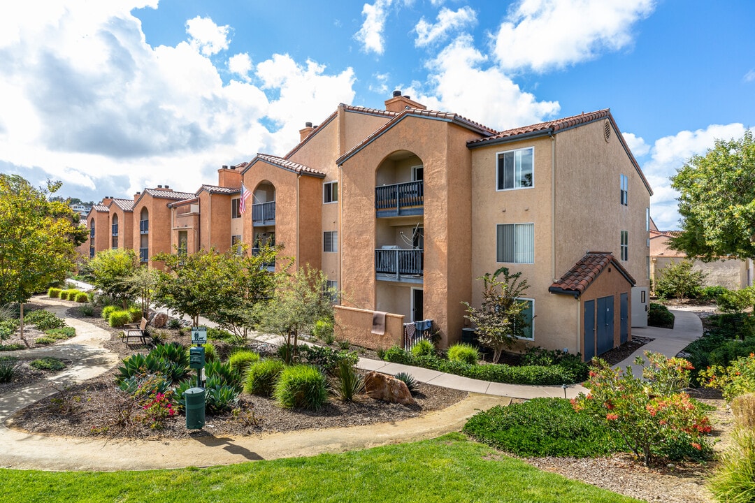 Lucera At UTC in San Diego, CA - Building Photo