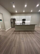 1115 Canal St in Odessa, TX - Building Photo - Building Photo