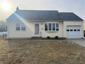 3003 Cornwall Rd in Bethlehem, PA - Building Photo