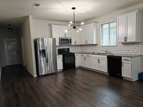 1731 Gray Hawk Dr in Missouri City, TX - Foto de edificio - Building Photo