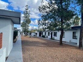 2130 N Forgeus Ave in Tucson, AZ - Building Photo