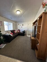 1937 N Canyon Rd #304, Unit Timpanogos Gateway #304/large bedroom contrac in Provo, UT - Building Photo - Building Photo