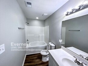 139 Wethersfield Dr in Harvest, AL - Building Photo - Building Photo