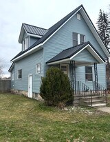 1418 Avalon St in Elkhart, IN - Building Photo