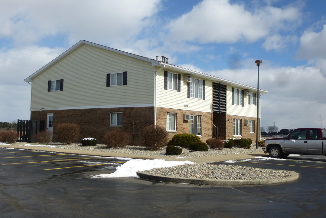 Addyson Place in Hemlock, MI - Building Photo