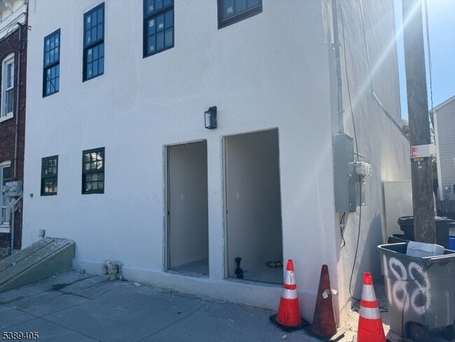 188 Heckel St in Belleville, NJ - Building Photo - Building Photo