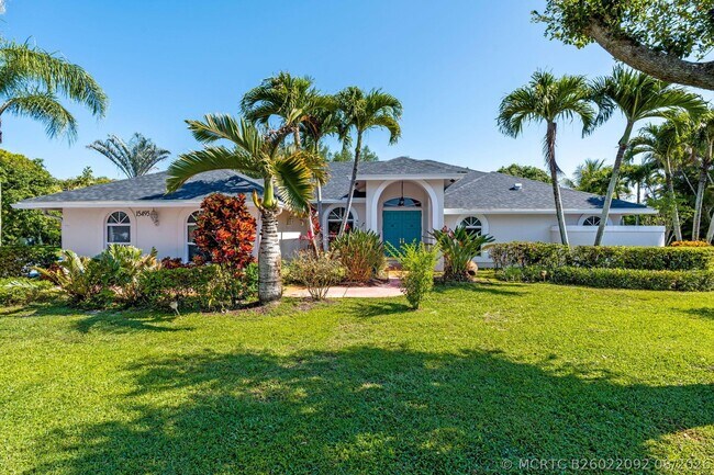 property at 15495 Rolling Meadows Cir