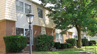 Woodland Park Apartments in Williamsport, PA - Foto de edificio - Building Photo