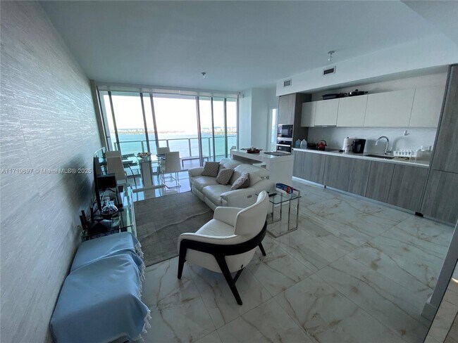 2900 NE 7th Ave, Unit 2900 NE 7th Ave # 4104 in Miami, FL - Building Photo - Building Photo