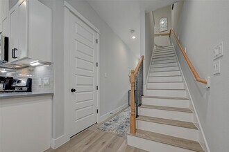 2105 Sam Wilson St in Houston, TX - Building Photo - Building Photo