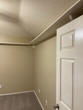 7904 Albany Ave in Lubbock, TX - Building Photo - Building Photo