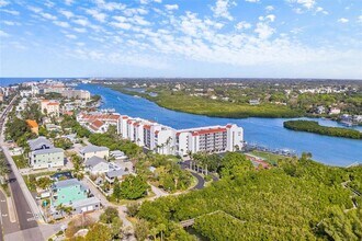 19111 Vista Bay Dr, Unit 212 in Indian Shores, FL - Building Photo - Building Photo