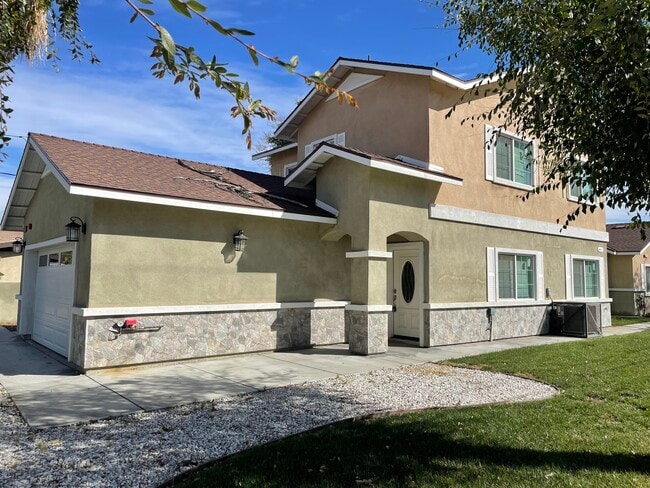 25432 Park Ave in Loma Linda, CA - Building Photo - Building Photo