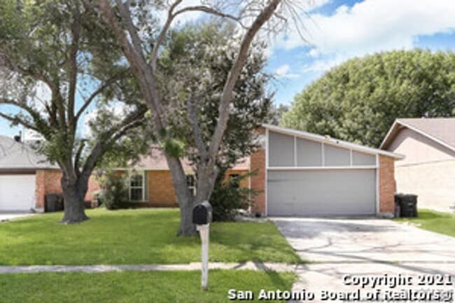 6510 Ridge Creek Dr in San Antonio, TX - Building Photo - Building Photo