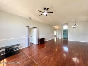 8045 Bracken Ln in Melbourne, FL - Building Photo - Building Photo