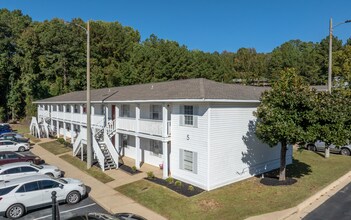 Sun Valley Apartments in Tuscaloosa, AL - Foto de edificio - Building Photo