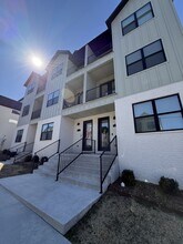 610 Whitham Ave in Fayetteville, AR - Building Photo - Building Photo