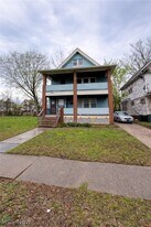 13605 Gainsboro Ave in East Cleveland, OH - Building Photo