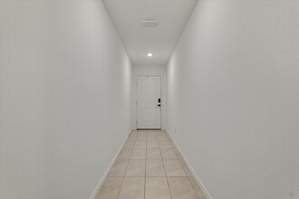 2805 Watchpoint Rd in Little Elm, TX - Building Photo - Building Photo