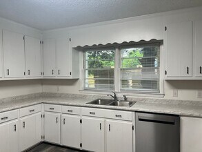 216 Meade St in Rock Hill, SC - Building Photo - Building Photo