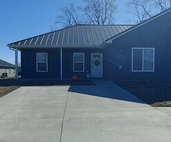 406 Eagle St in Moberly, MO - Building Photo