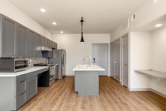 Cypress Lofts in Sherman, TX - Building Photo - Interior Photo