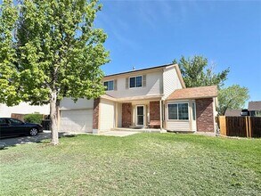 10174 St Paul Dr in Thornton, CO - Building Photo - Building Photo