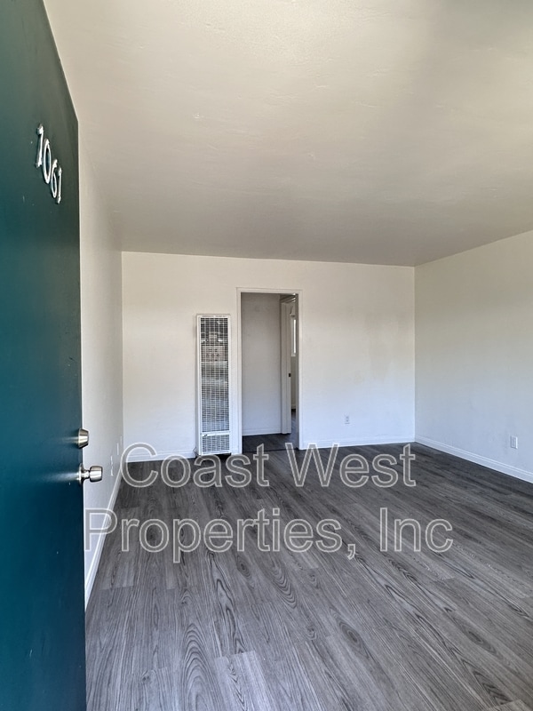 property at 1061 Missouri St