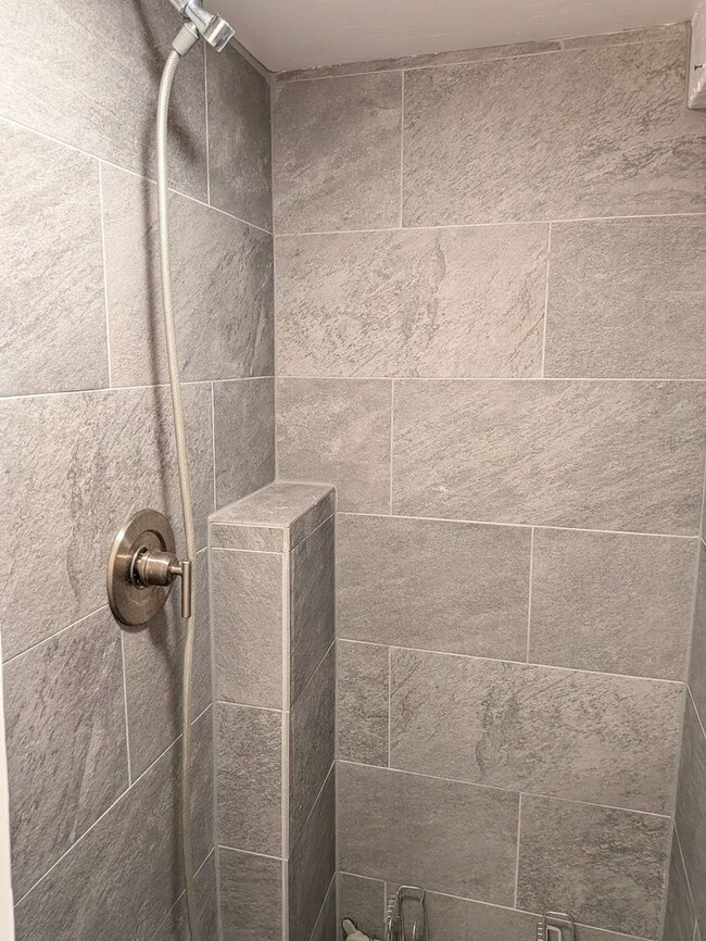 8115 Fairview Ave in La Mesa, CA - Building Photo - Building Photo