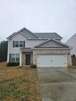 7373 Ledgestone Ln in Riverdale, GA - Building Photo