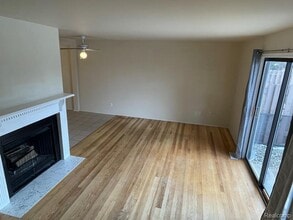 8487 Pepper Ridge Dr in Grand Blanc, MI - Building Photo - Building Photo